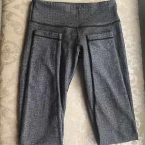 Lululemon size 4 wunder under pants full length